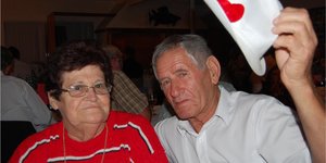 Die Birkenhead Boothengelklub het â€˜n gesellige Spitbraai Valentynsfunksie gereÃ«l. (Fotoâ€™s: Herman Taljaard) 